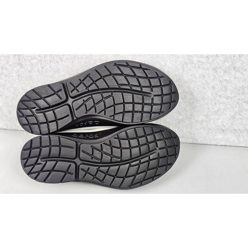 Oofos OOmg Bootie Recovery Shoes Womens Size 10 Silver Metallic Slip-on Nylon - Picture 12 of 12